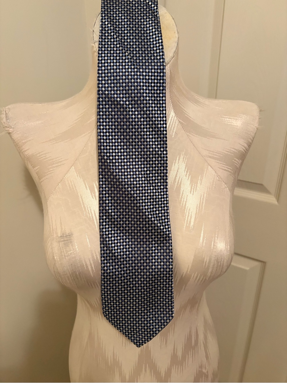 Gianfranco Ferré Navy and Light Blue Micro-Pattern Silk Tie